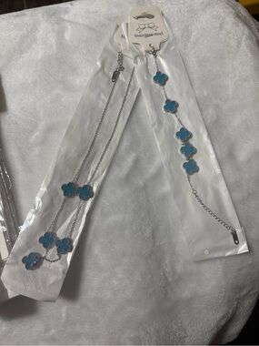 Silver Tone Stainless Steel Turquoise Flower Link Necklace and Bracelet Set